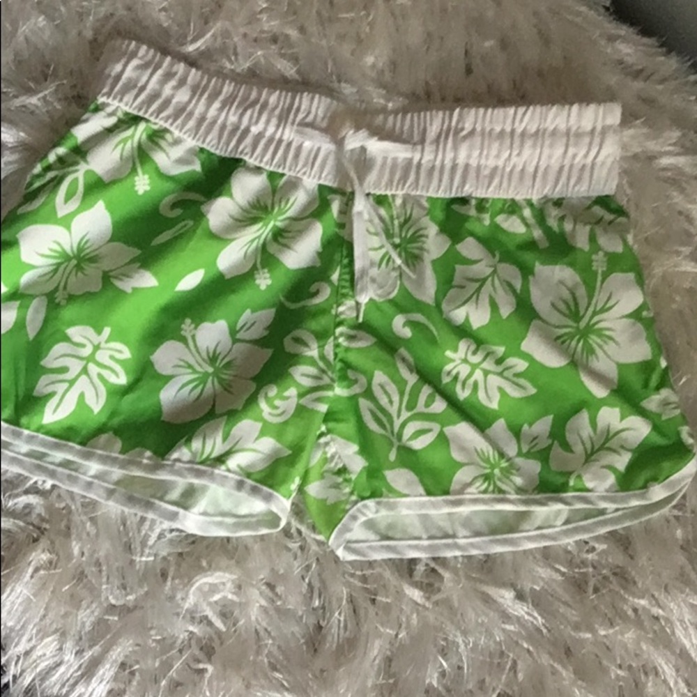 Like New Billabong Tropical Floral Print Beach Board Cover Up Shorts